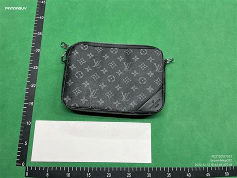 lv pouch rep